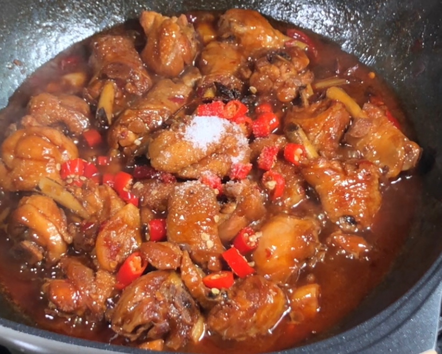 家常硬菜‼️简单版红烧鸡腿教程的做法 步骤9
