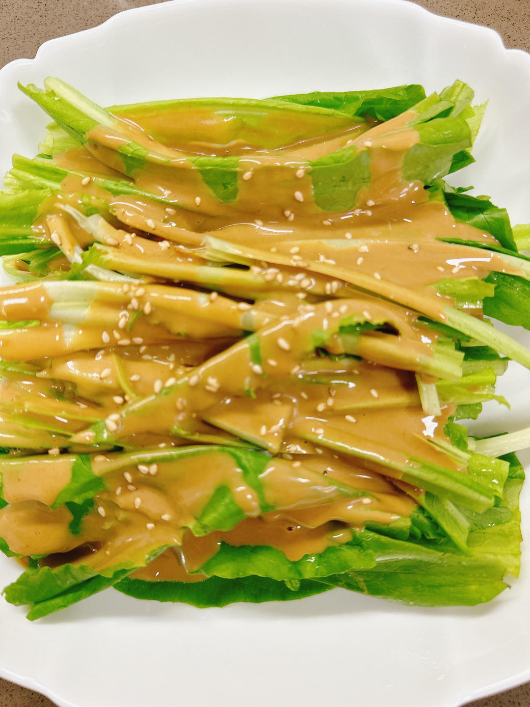 每次做都光盘的麻酱油麦菜