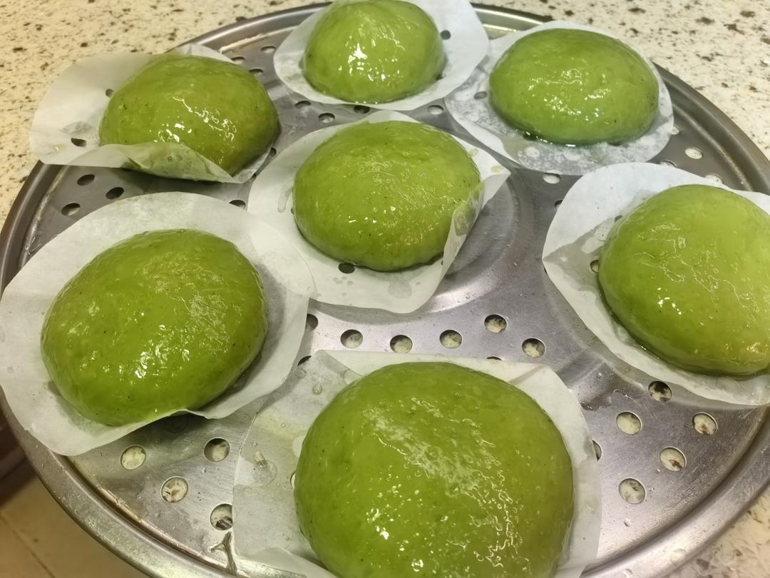 清明必吃的艾草青团