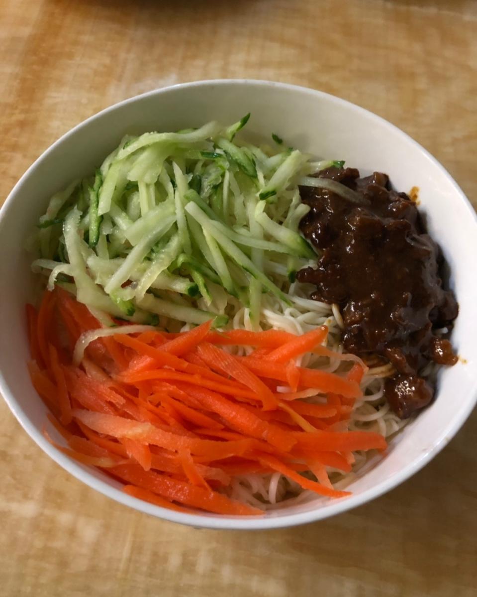 老北京炸酱面