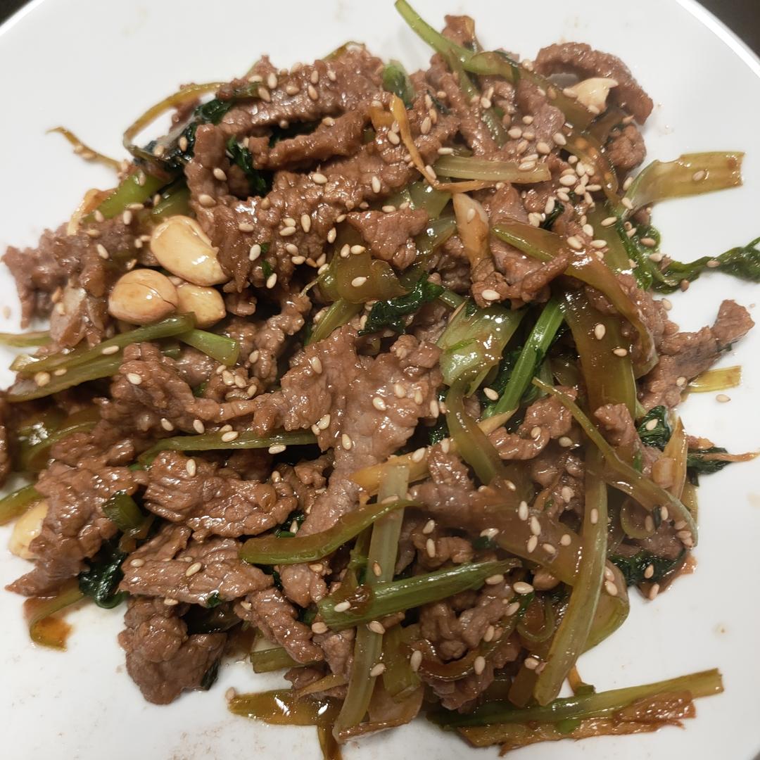 芹菜炒牛肉