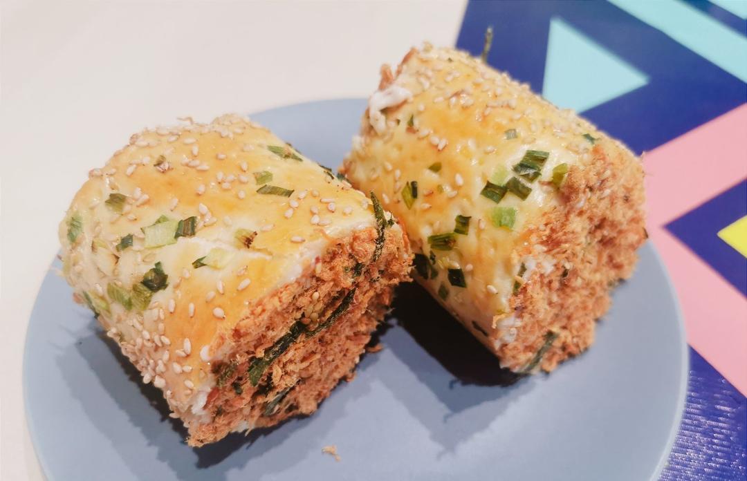 肉松面包卷