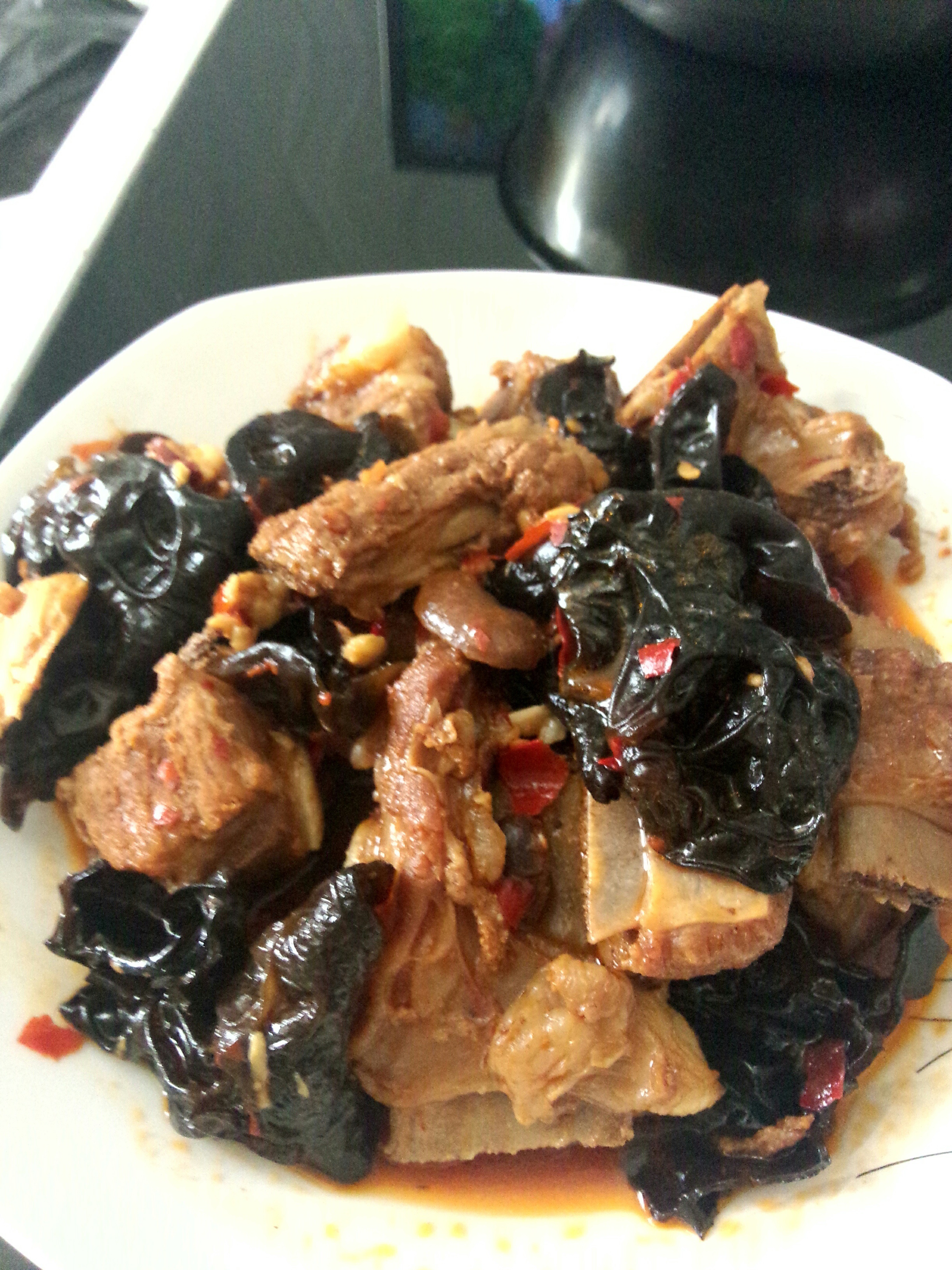 土豆烧排骨