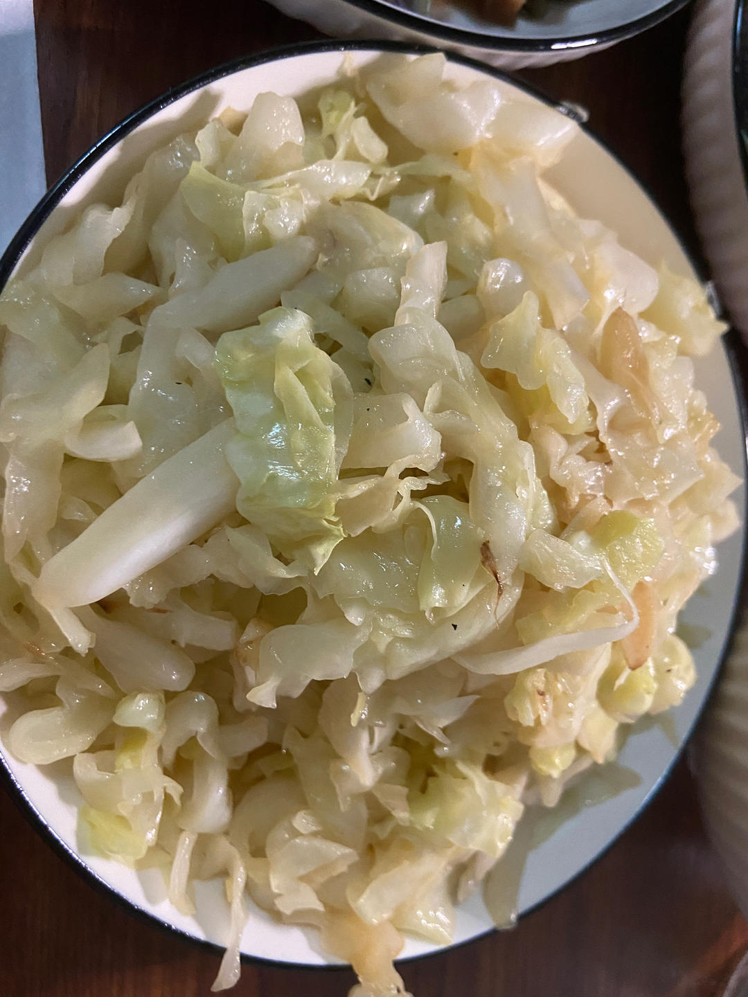 家常小炒 之 五分钟搞定的脆甜素炒包菜丝