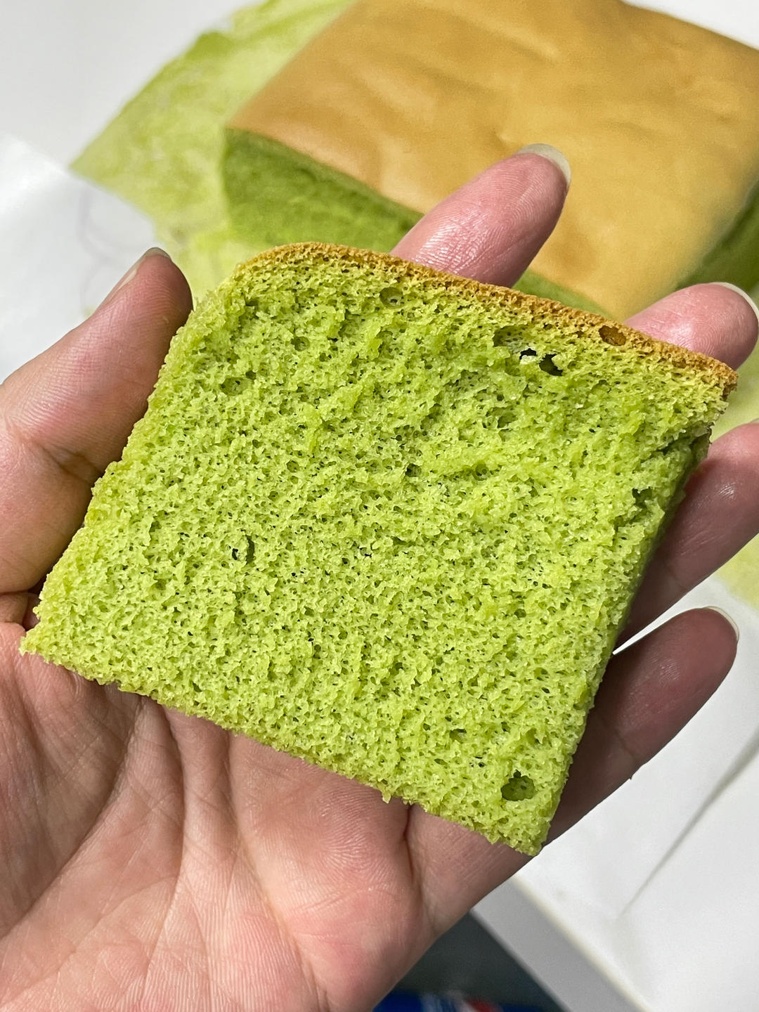开心果酱古早蛋糕