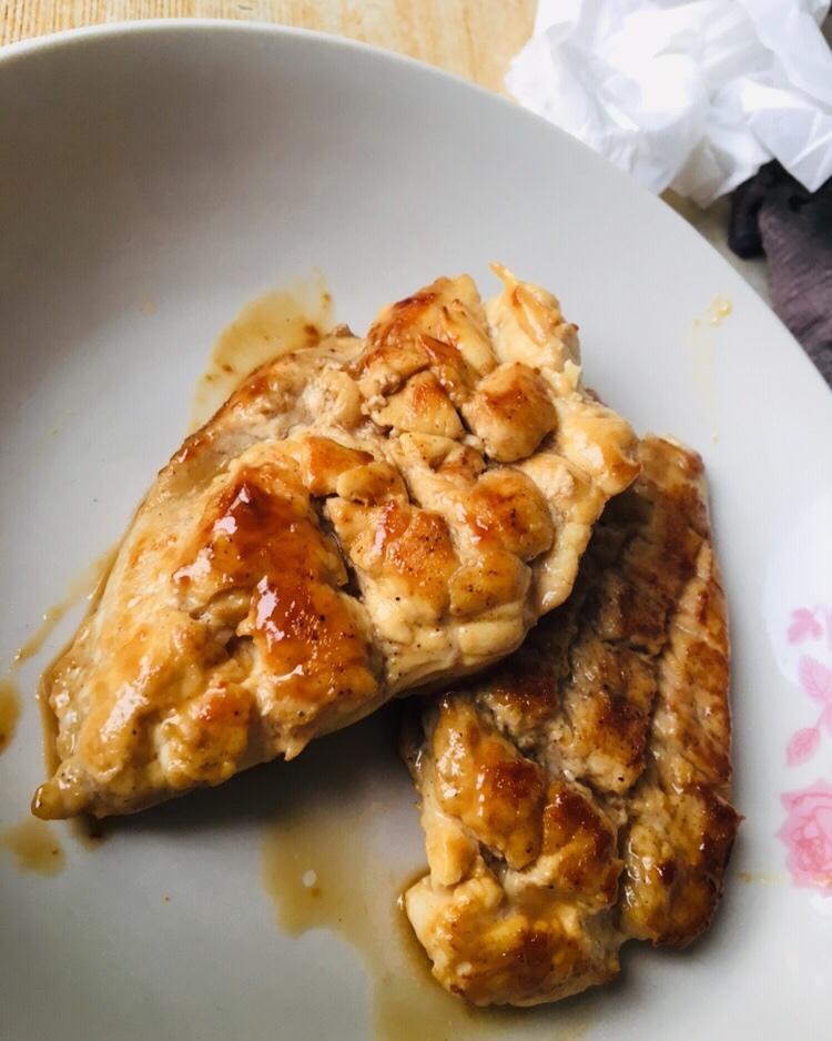 无敌好吃无油香煎鸡胸肉减脂餐