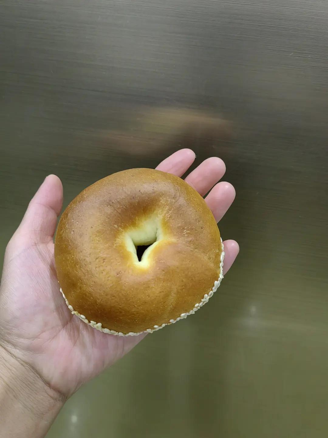 奶盐芝麻贝果🥯超香der～超快手～发酵时间短～超好吃😋