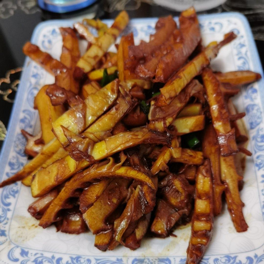 春季限定：油焖春笋