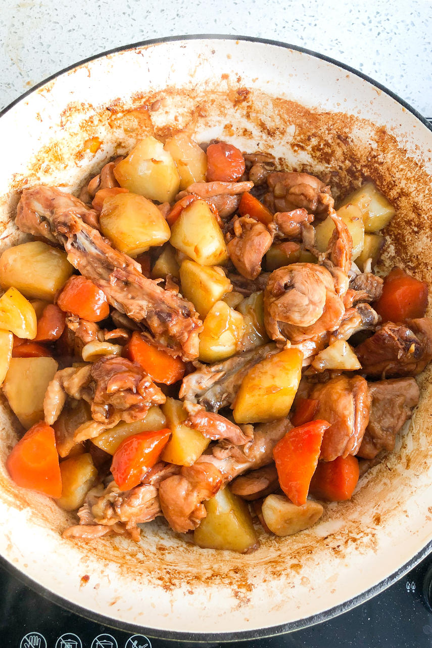 ㊙️🔥不用一滴水‼️鸡腿烧土豆胡萝卜‼️营养又好吃