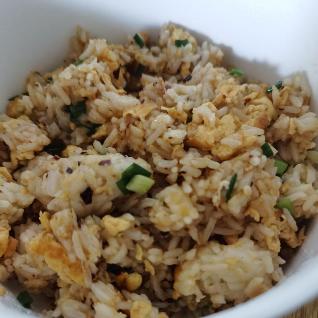 经典家常鸡蛋炒饭