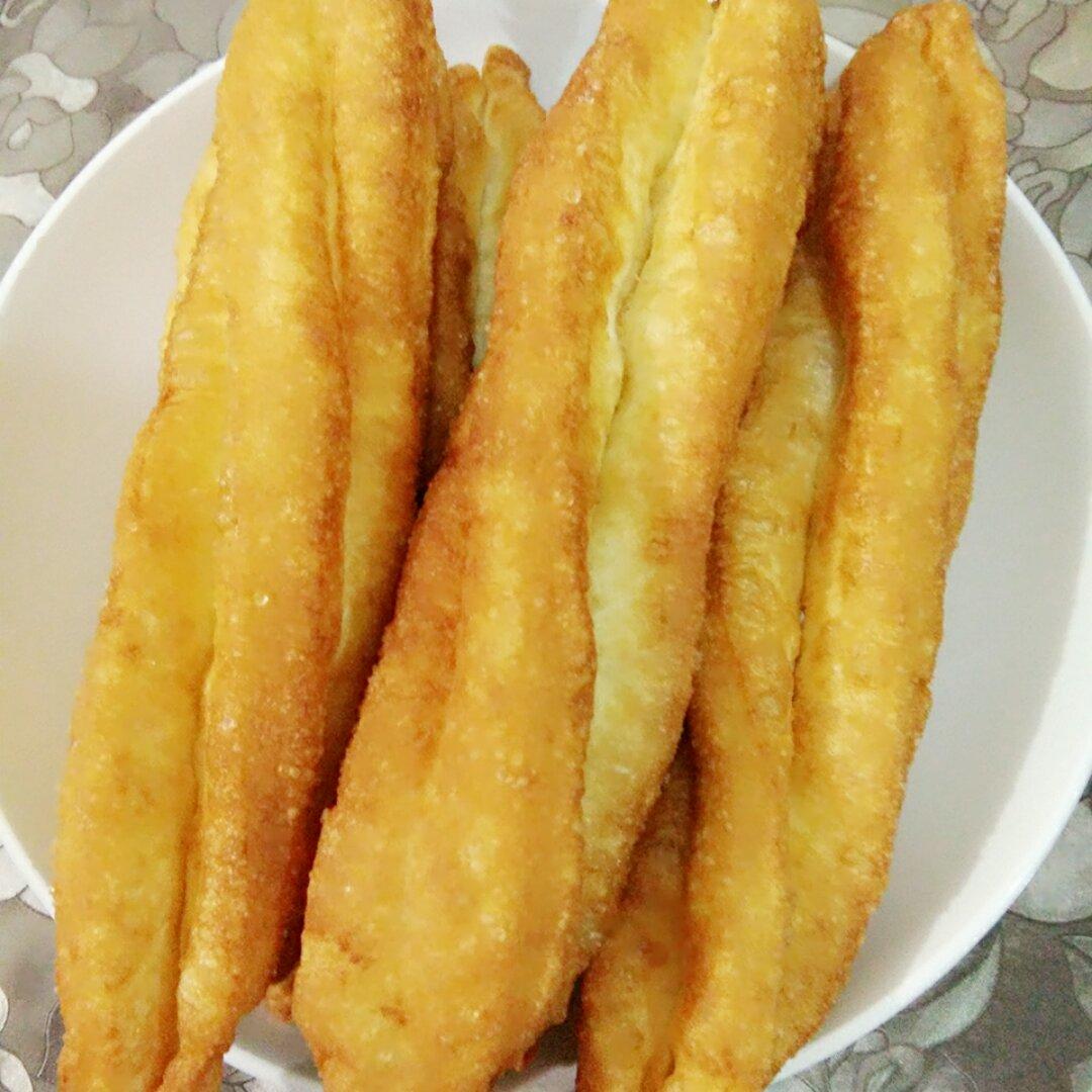 健康无添加不太蓬松的油条