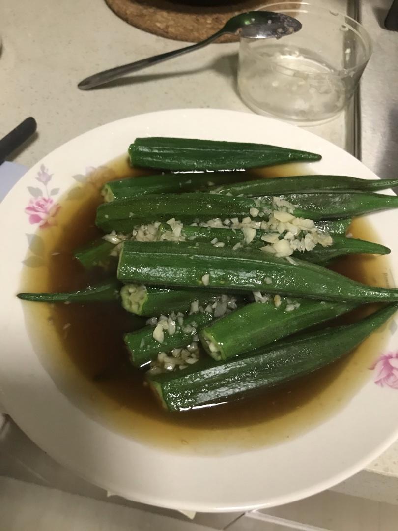 蒜蓉秋葵