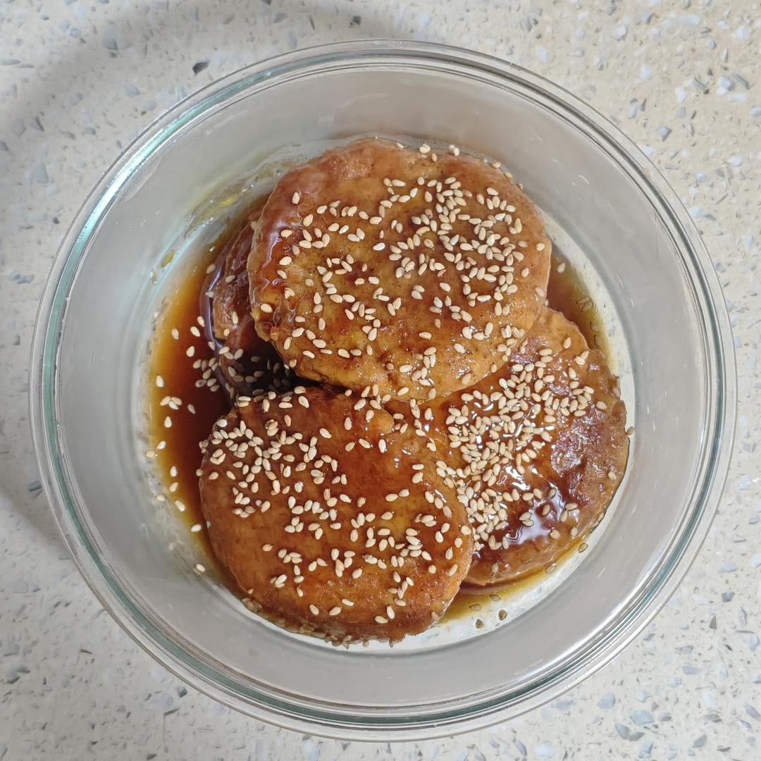 莲藕鸡胸小肉饼