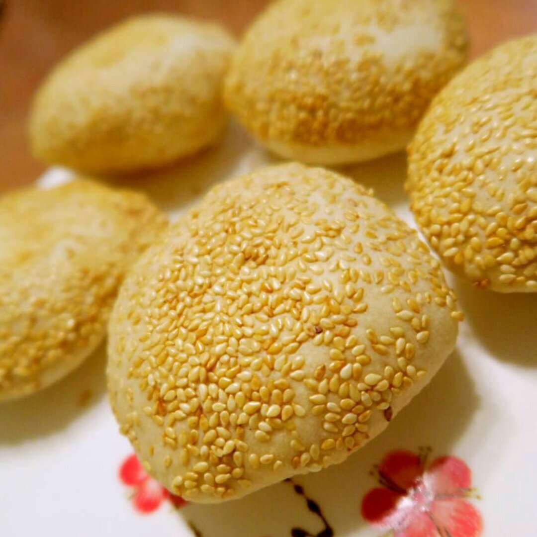 包子姥姥做的烫面空心烧饼