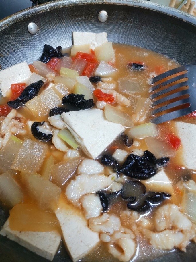 减肥美食-冬瓜巴沙鱼片汤的做法
