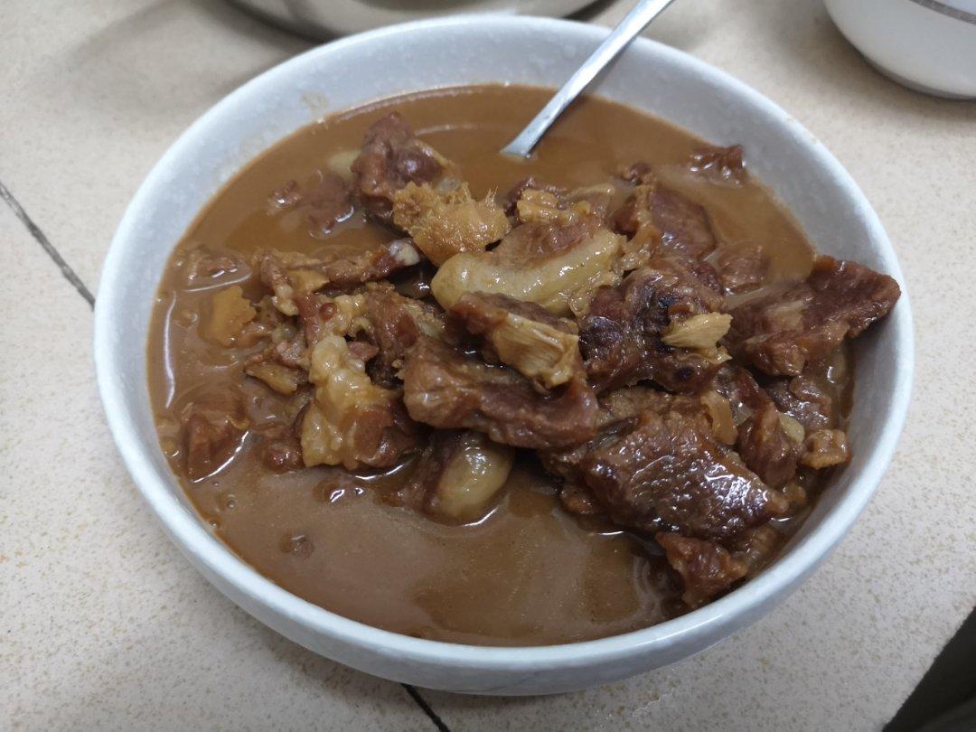广式焖牛腩