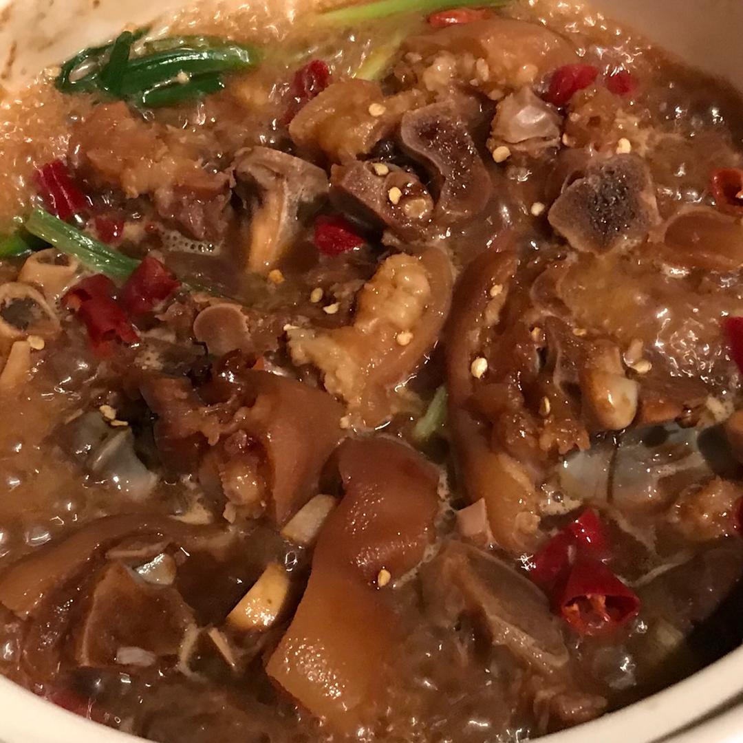 麻辣猪脚