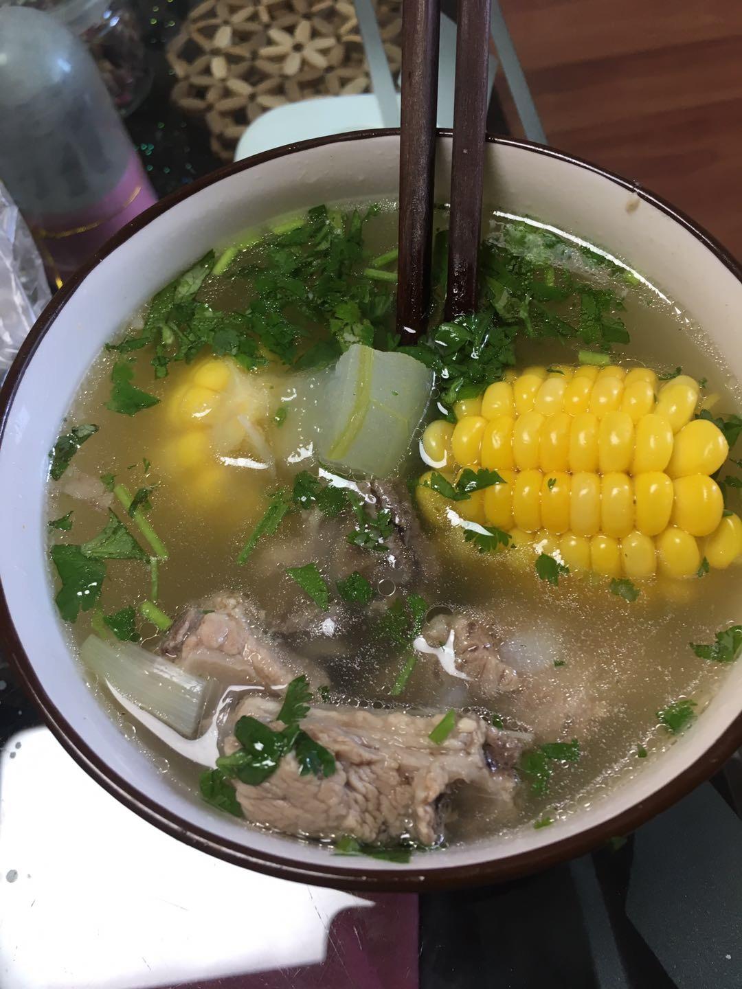 冬瓜排骨玉米汤