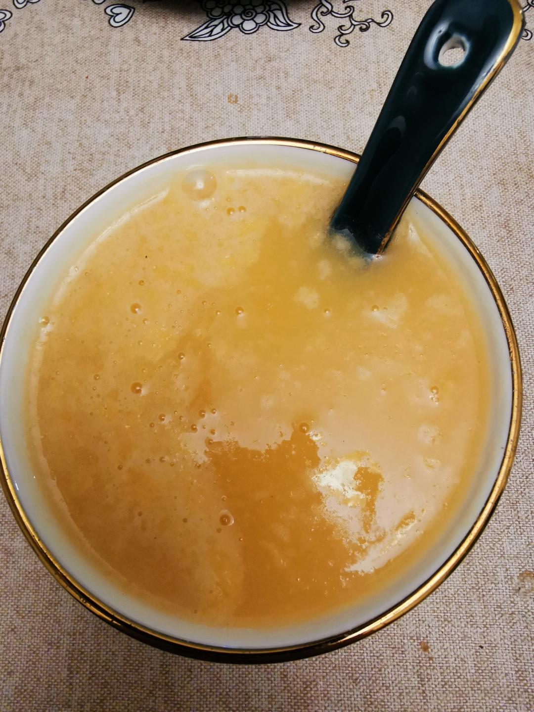 女性美颜减肥极品-胡萝卜银耳羹