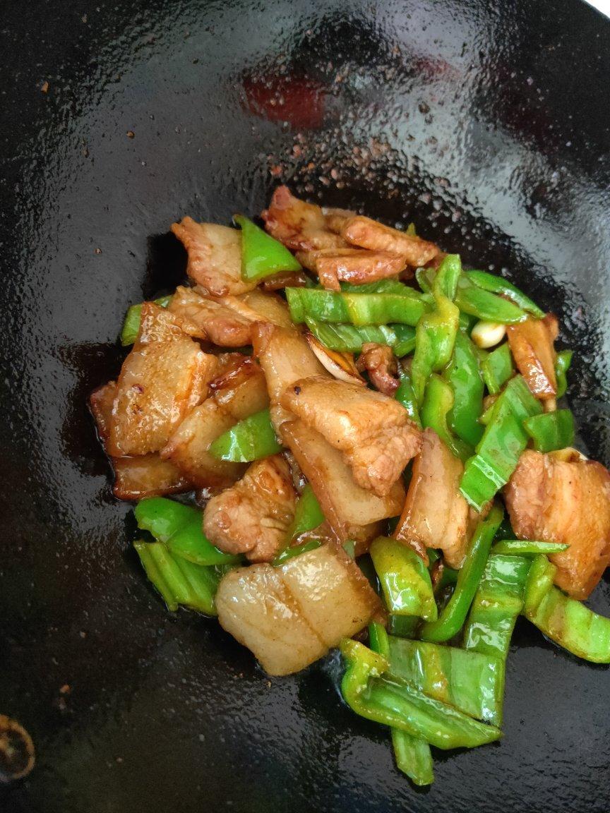 五花肉炒青椒#一道简单好吃的家常菜#