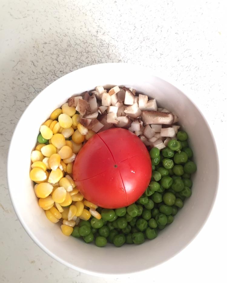 全程电饭锅之香菇香肠土豆焖饭——便当优选