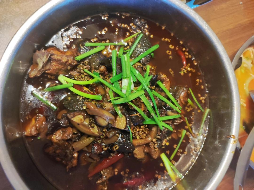 川味土豆香菇烧鸡