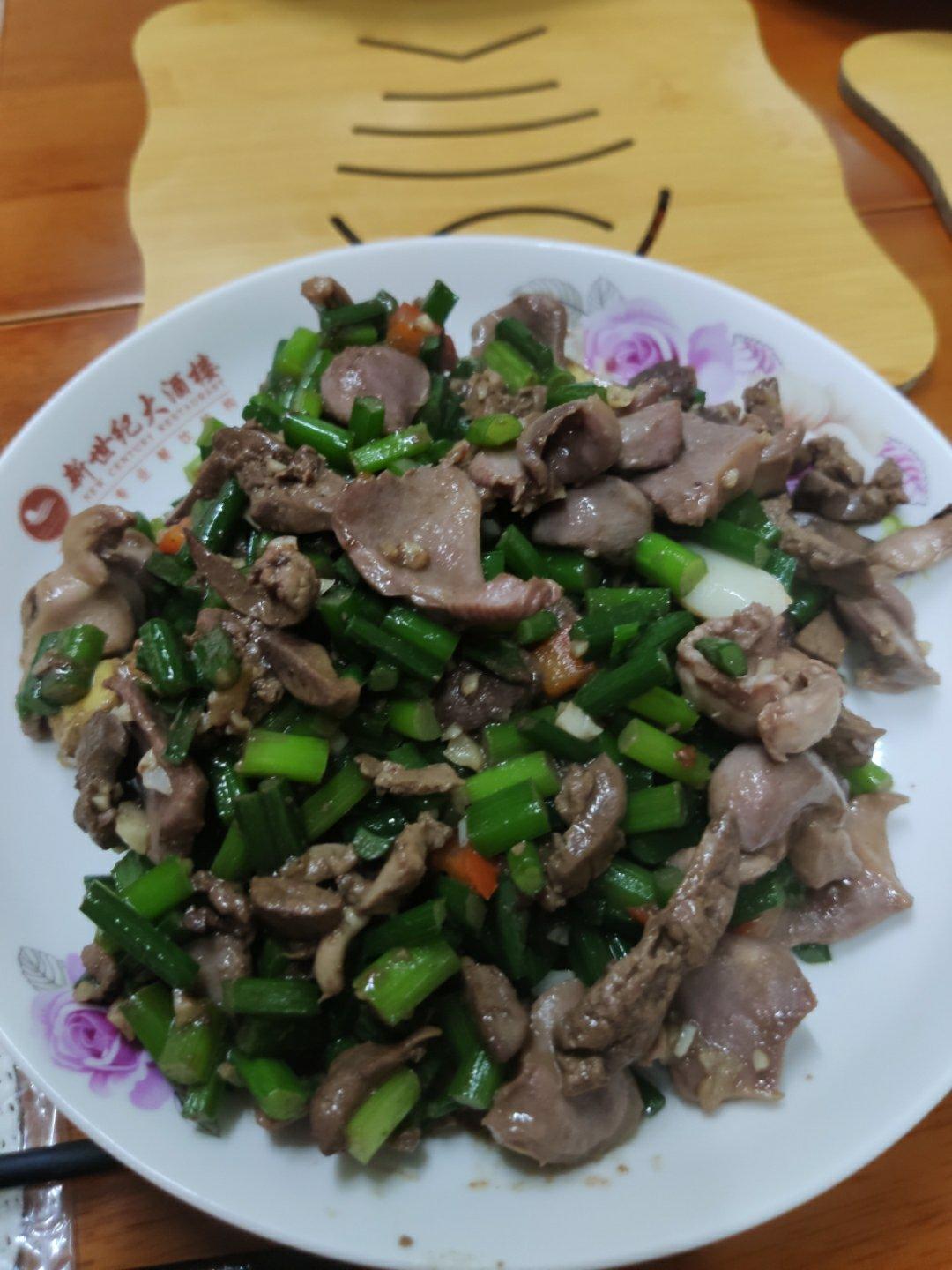 青椒炒鸡杂
