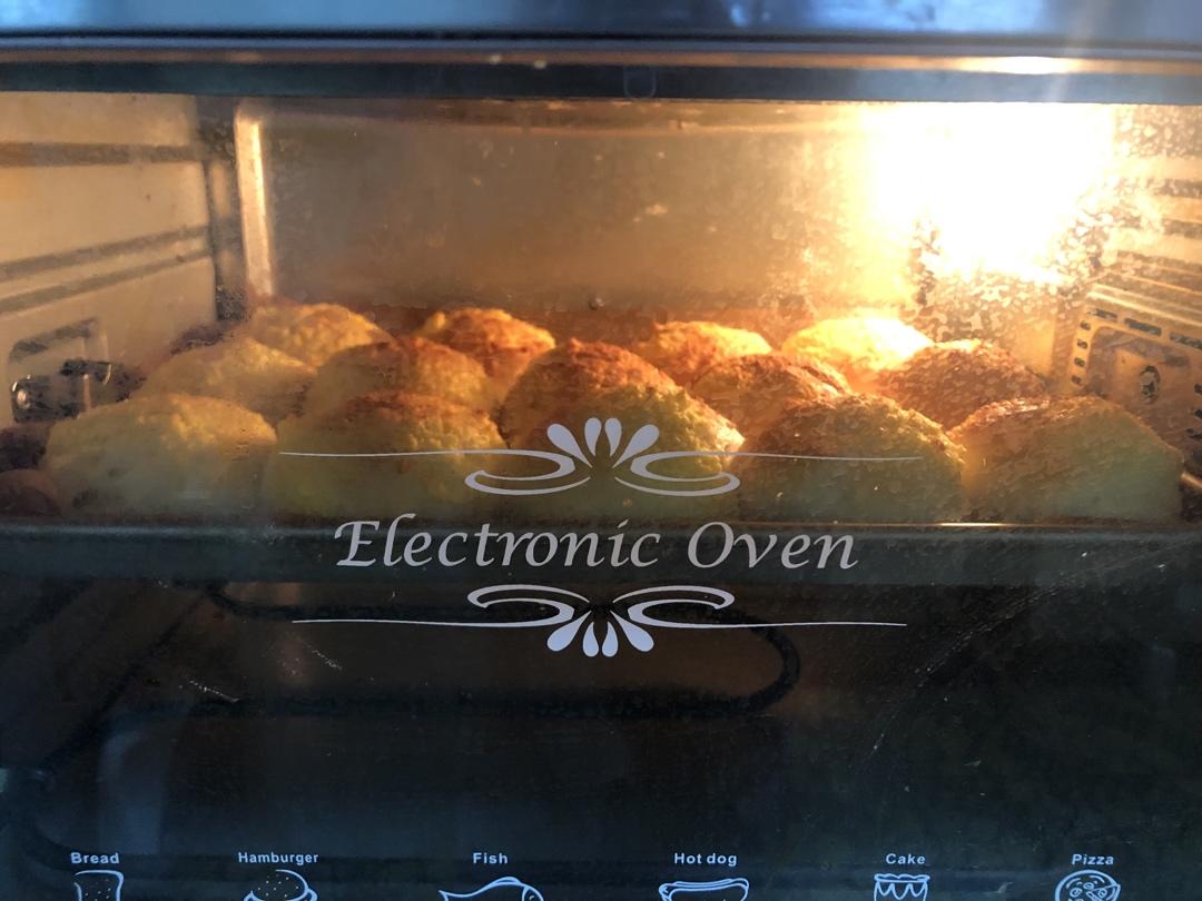 椰蓉奶香小餐包