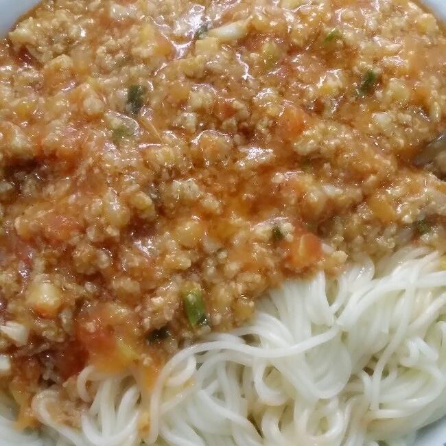 番茄肉酱拌面