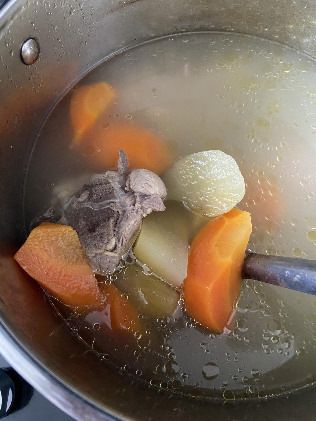 润肺雪莲果汤的做法步骤图 怎么做好吃 Wingwingtong 下厨房