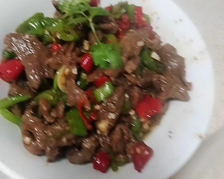 小炒牛肉