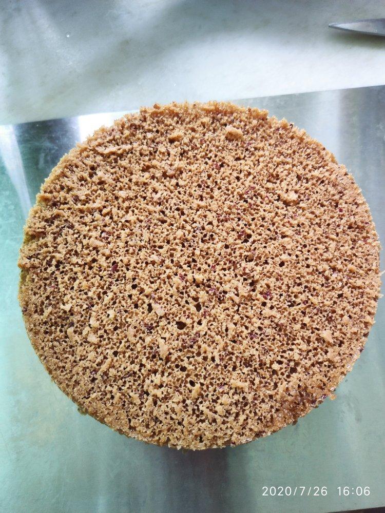 红糖枣泥发糕。松软Q弹，枣香浓郁