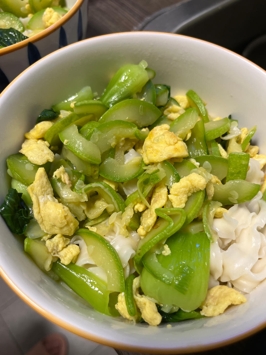 金玉良缘素食经典——西葫芦鸡蛋面