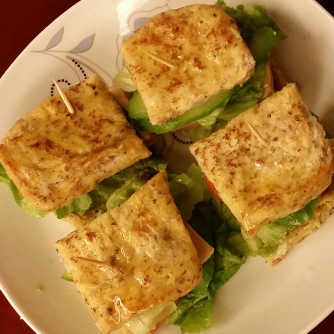 火腿煎蛋三文治