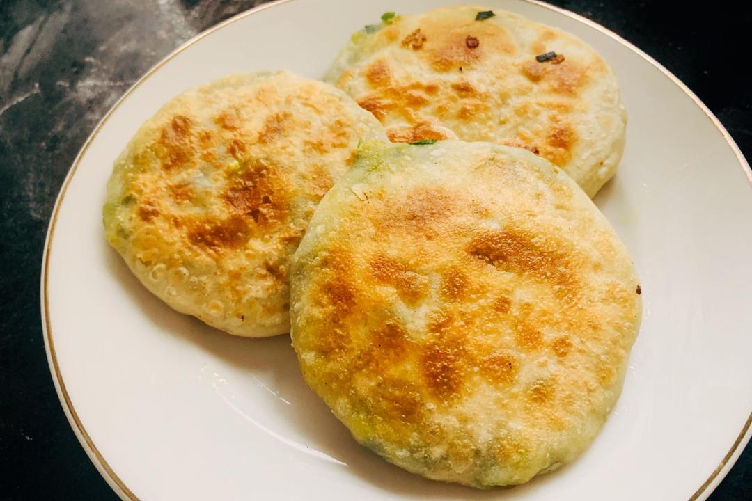 薄皮韭菜饼