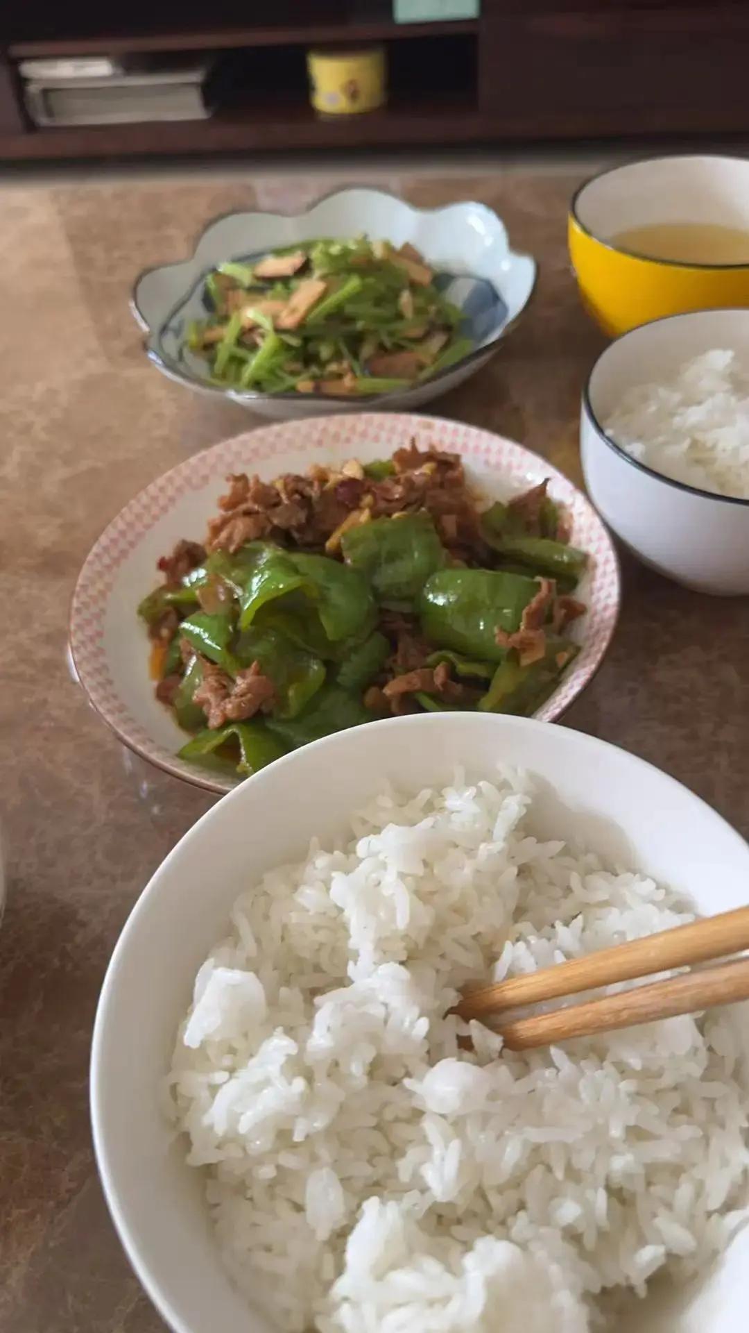 辣椒炒肉