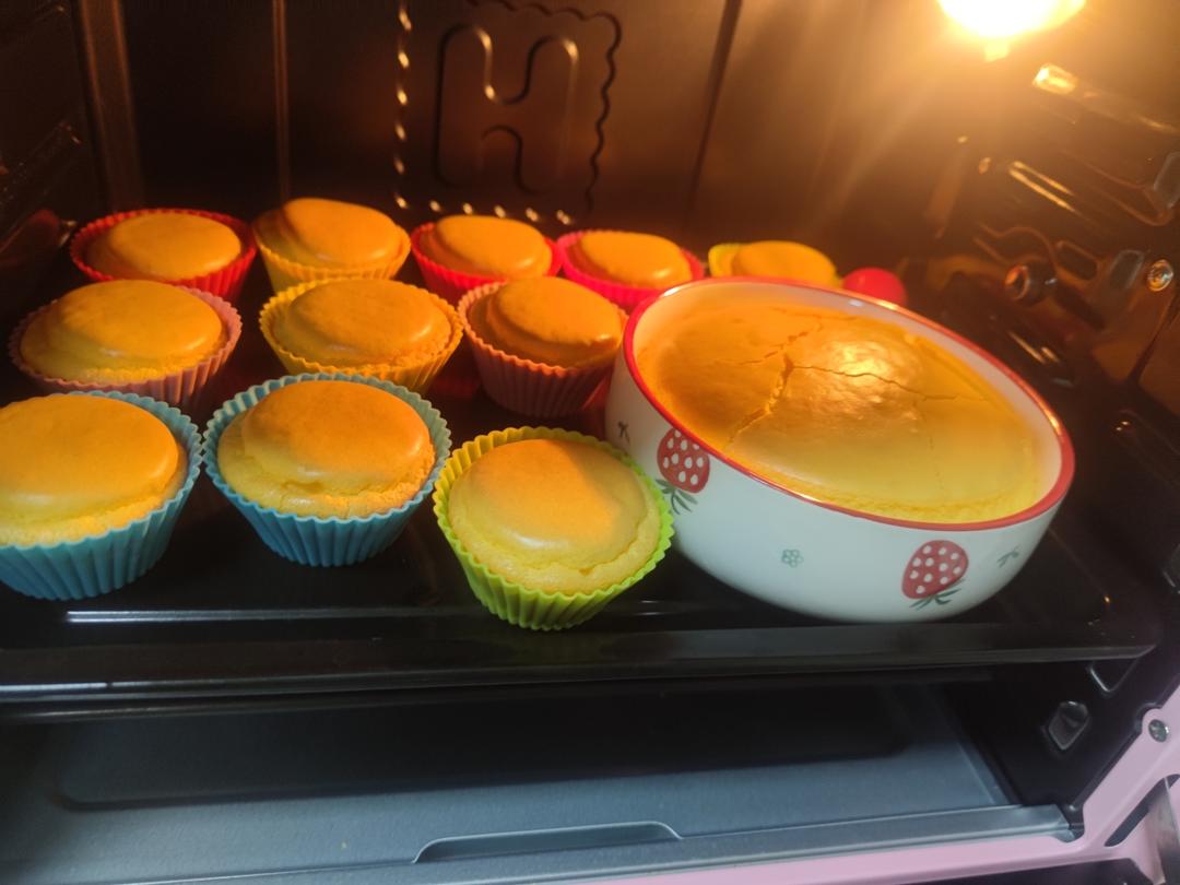 纸杯蛋糕 8寸戚风蛋糕的量