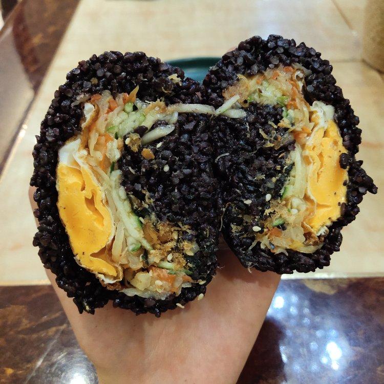 好吃🉐️感动😹的【紫米饭团】，看图秒会❗️