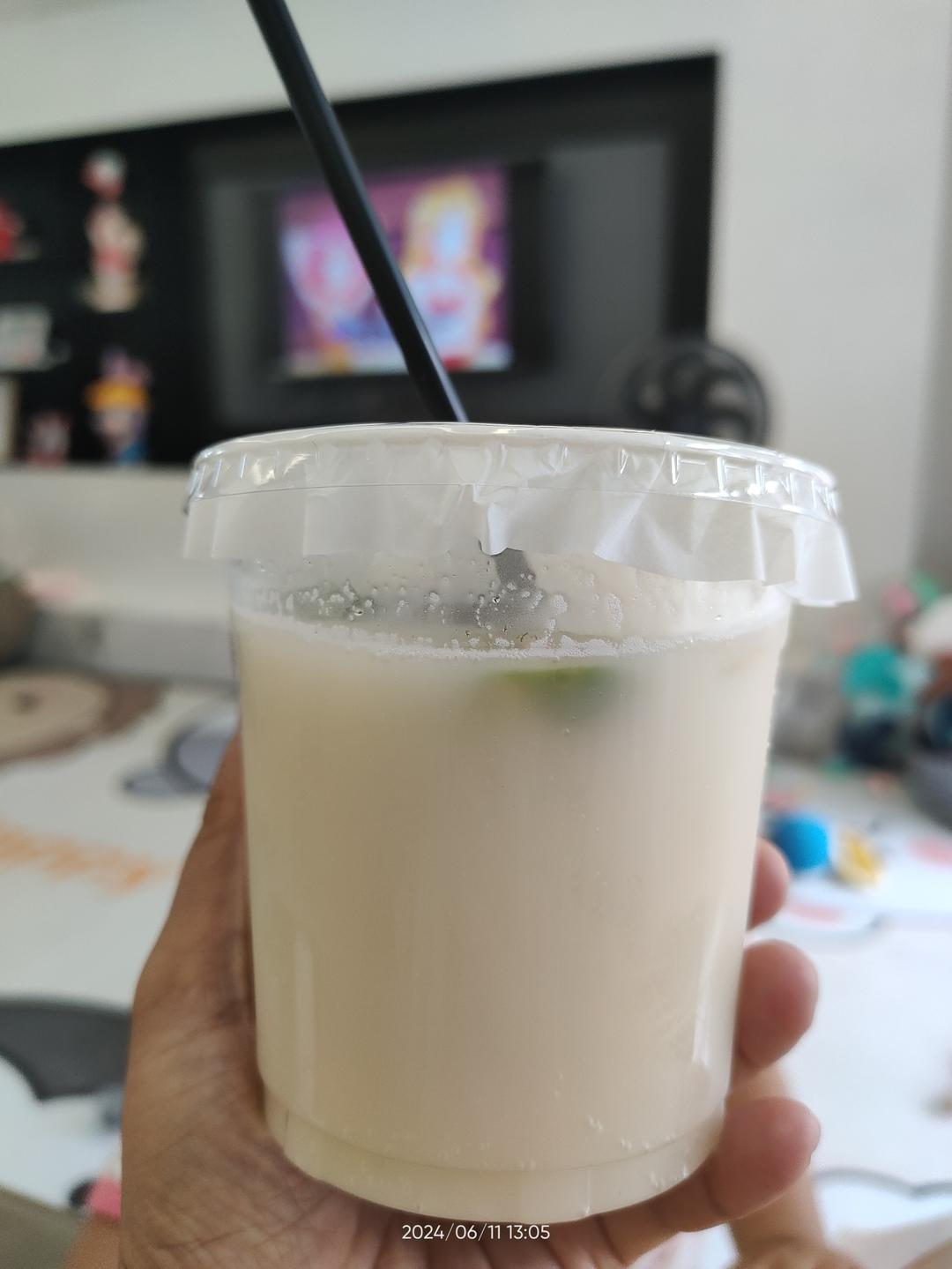 自制夏日神仙饮品❗荔枝雪碧养乐多～透心凉