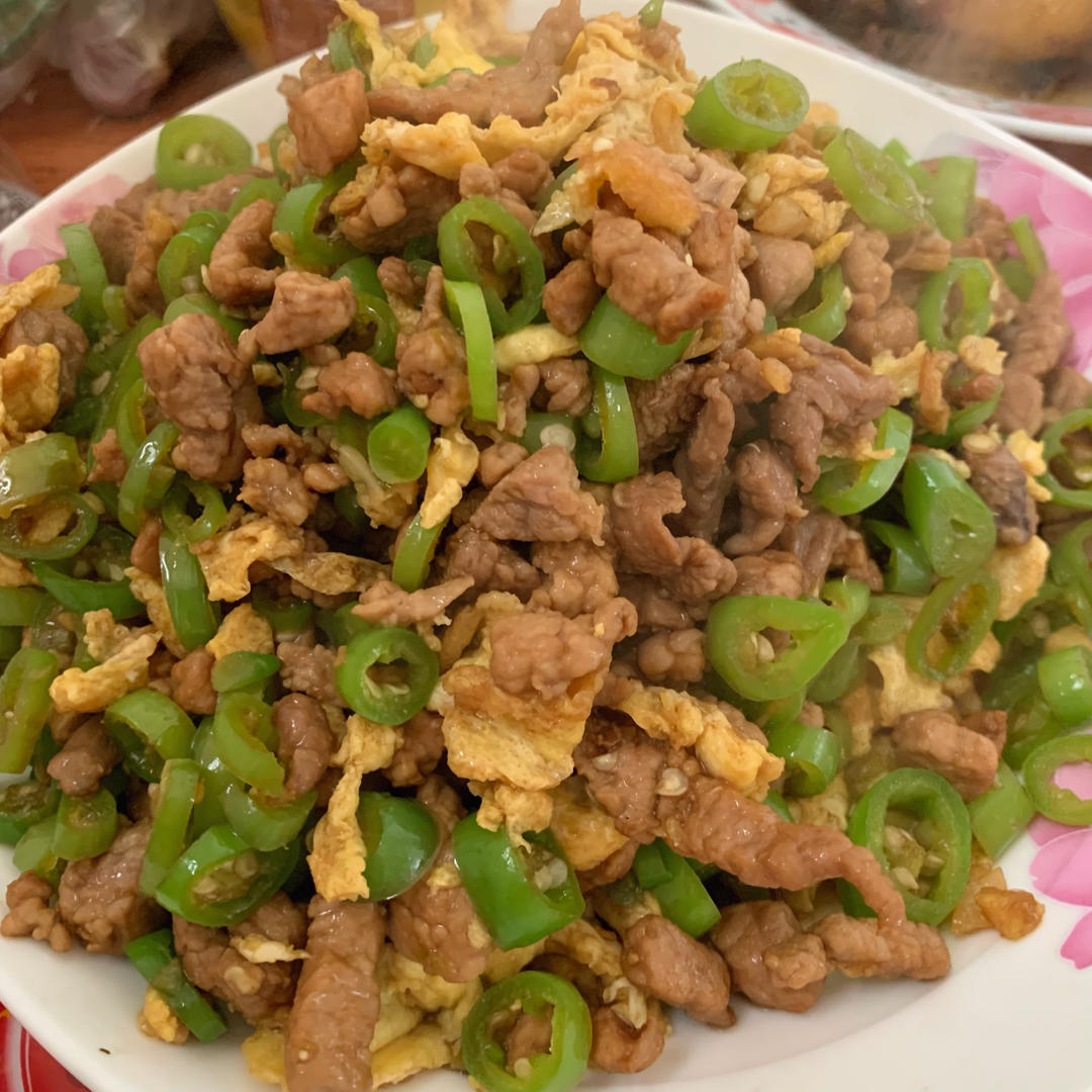 杭椒肉末炒鸡蛋
