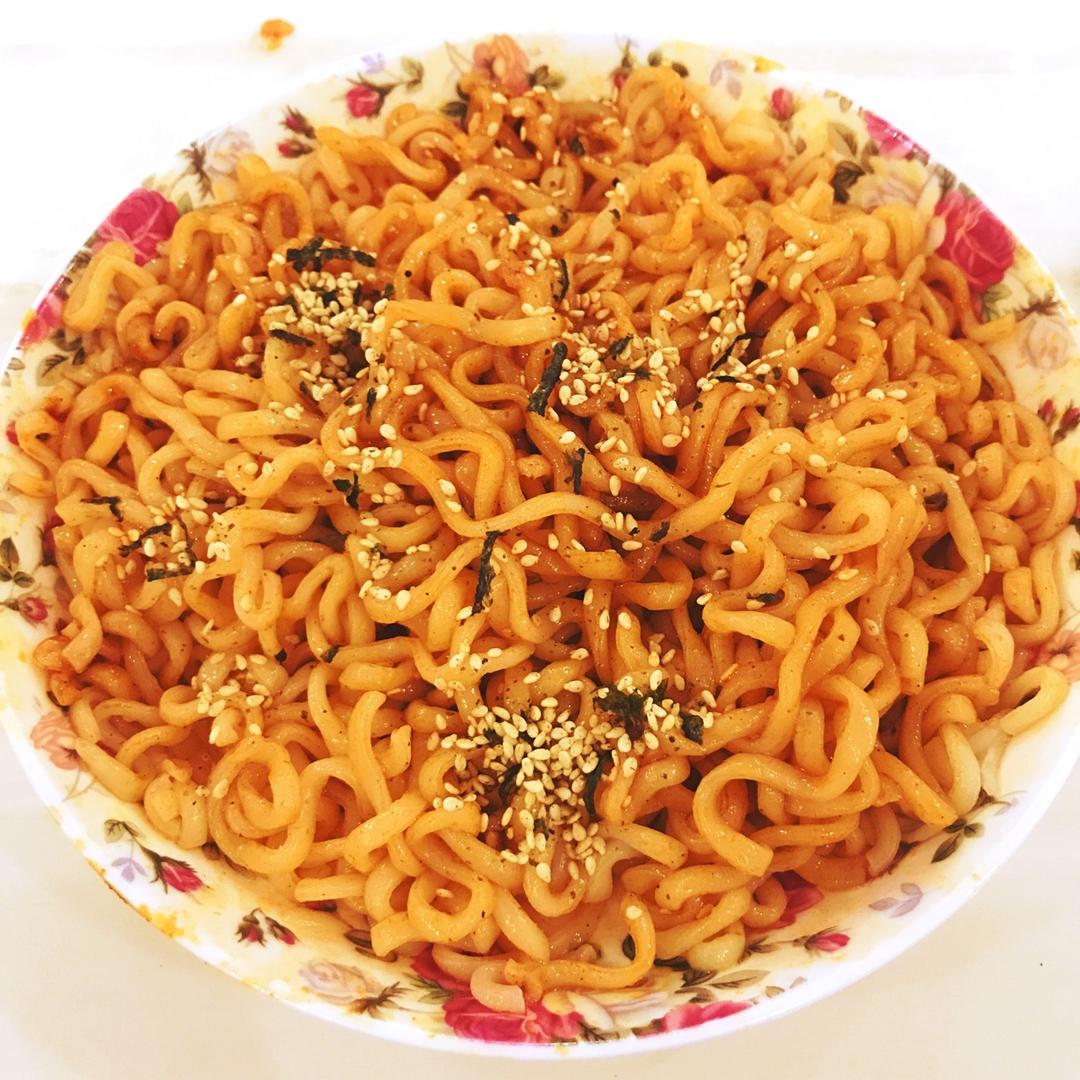 丶summer念做的火鸡面辣鸡面