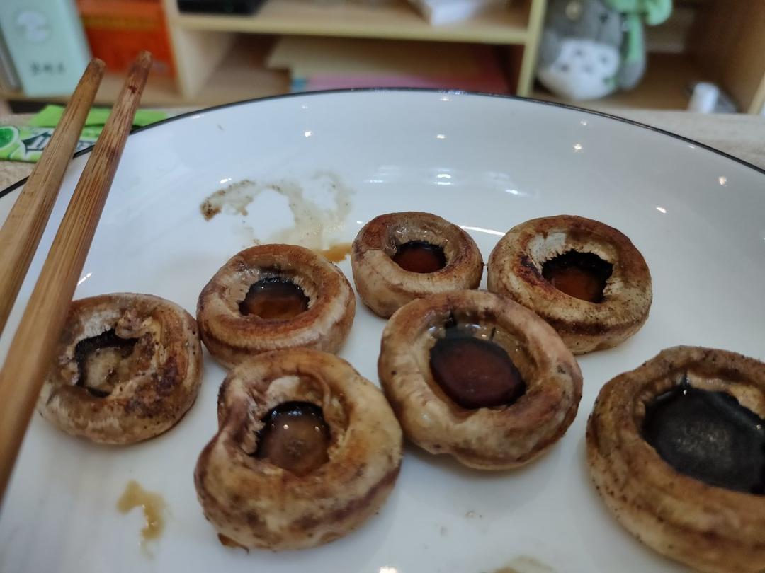 香煎口蘑  鲜的扭起来