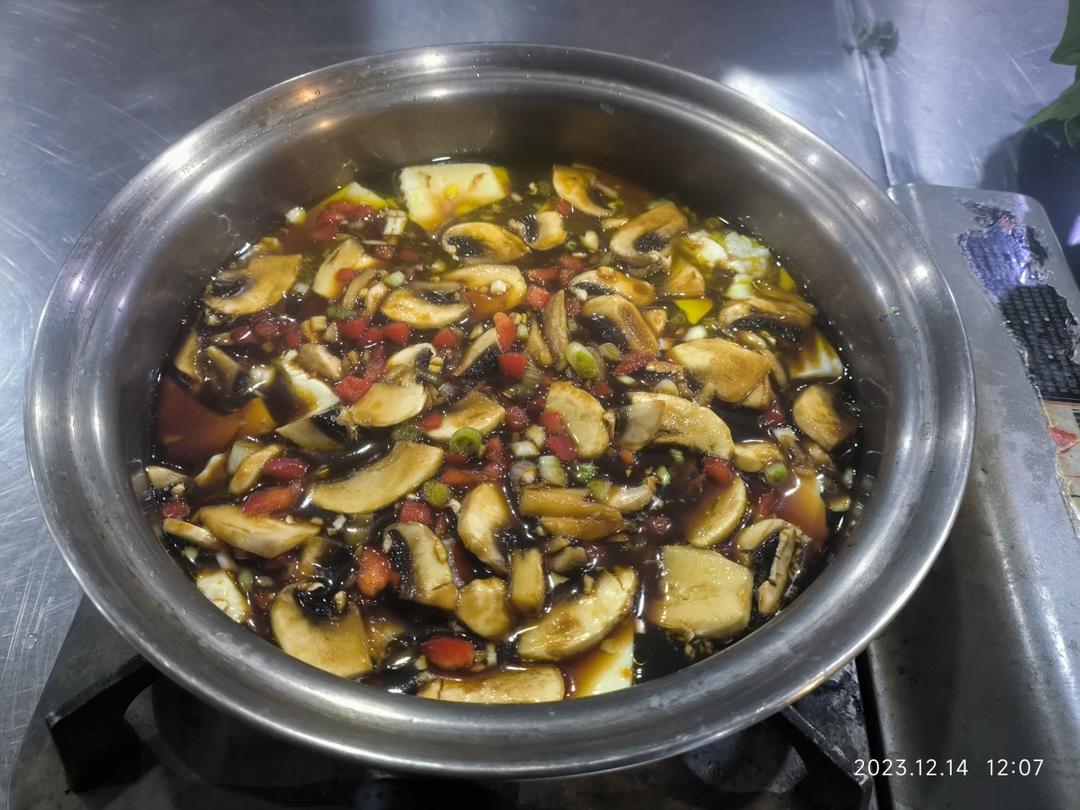 鸡蛋豆腐煲