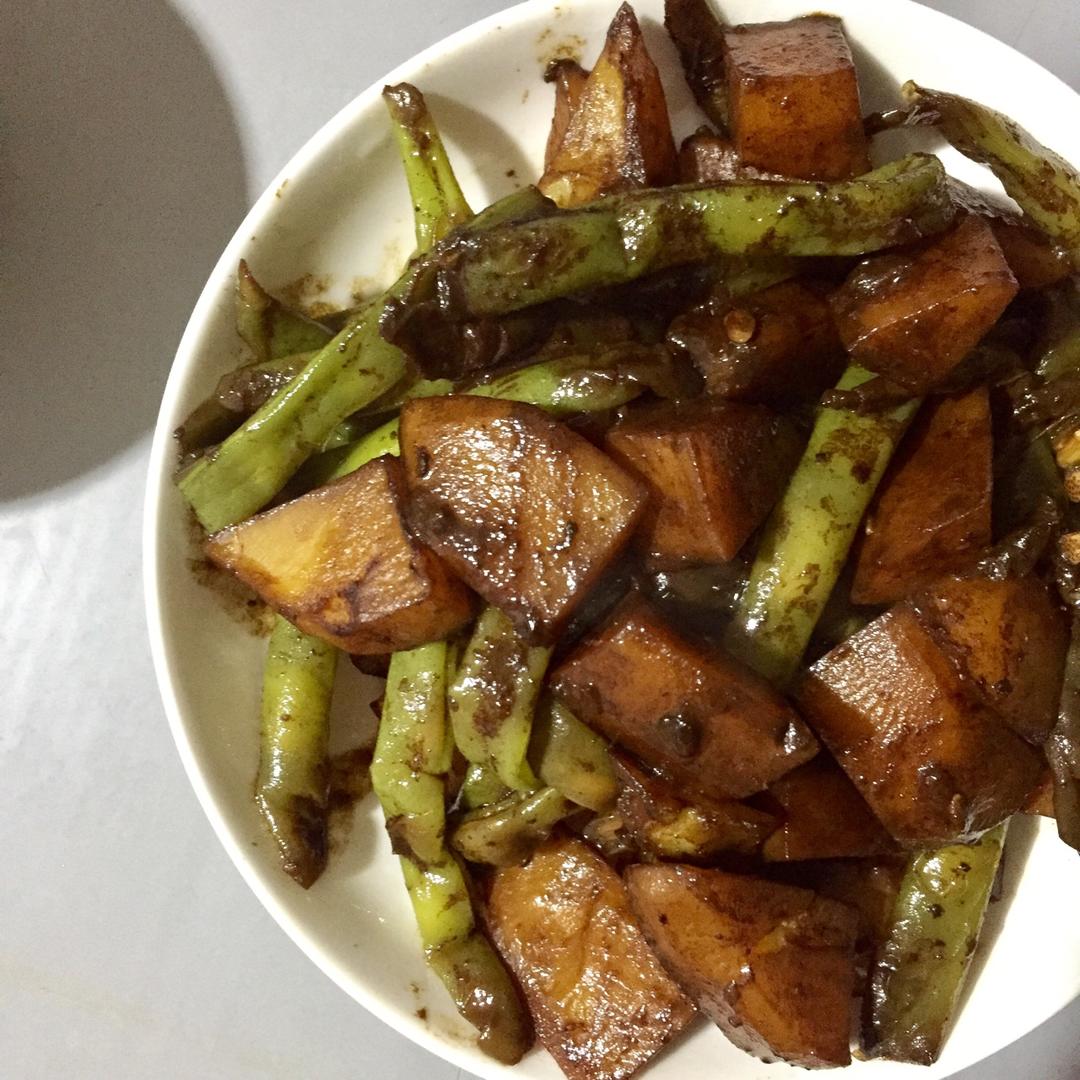 土豆炖豆角