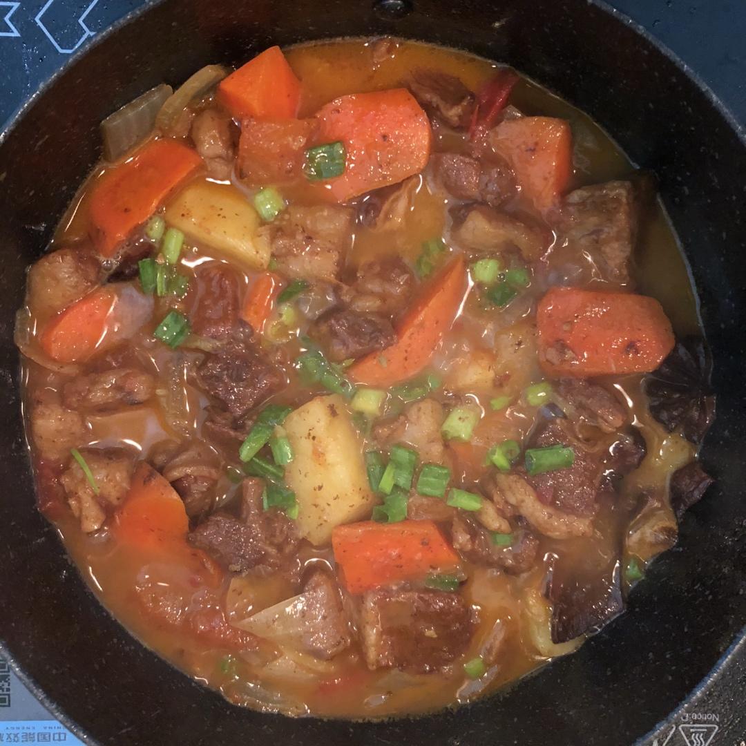 番茄土豆炖牛腩