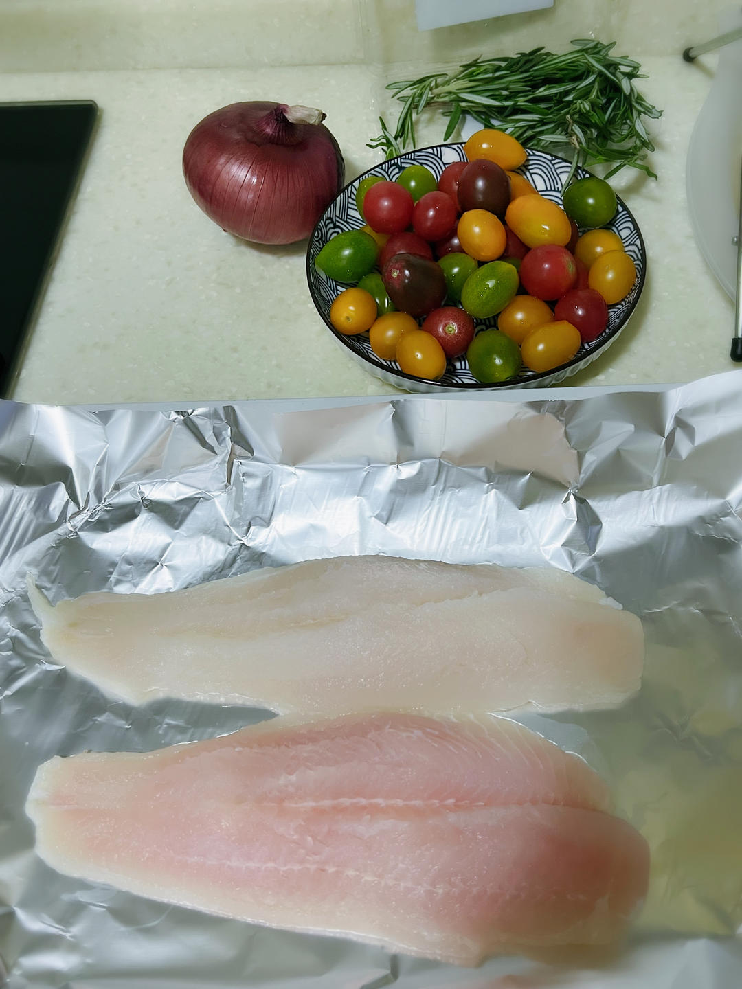 小番茄烤巴沙鱼【5-6月北鼎烤箱食谱】
