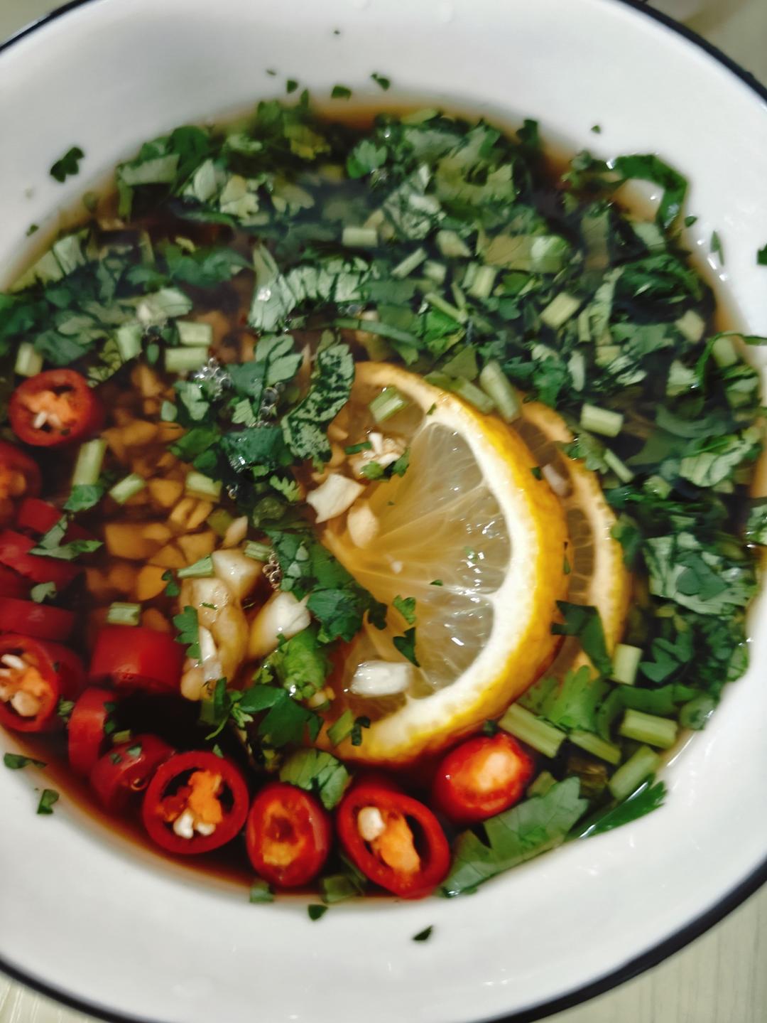 哇哦…在家做出来了海底捞泰式虾滑