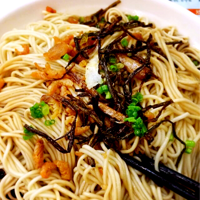 葱油拌面Spring Onion Noodles