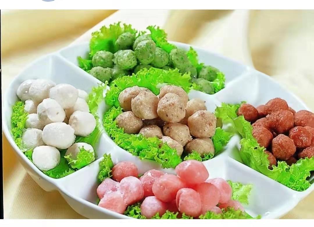 小美自制火锅丸子的做法