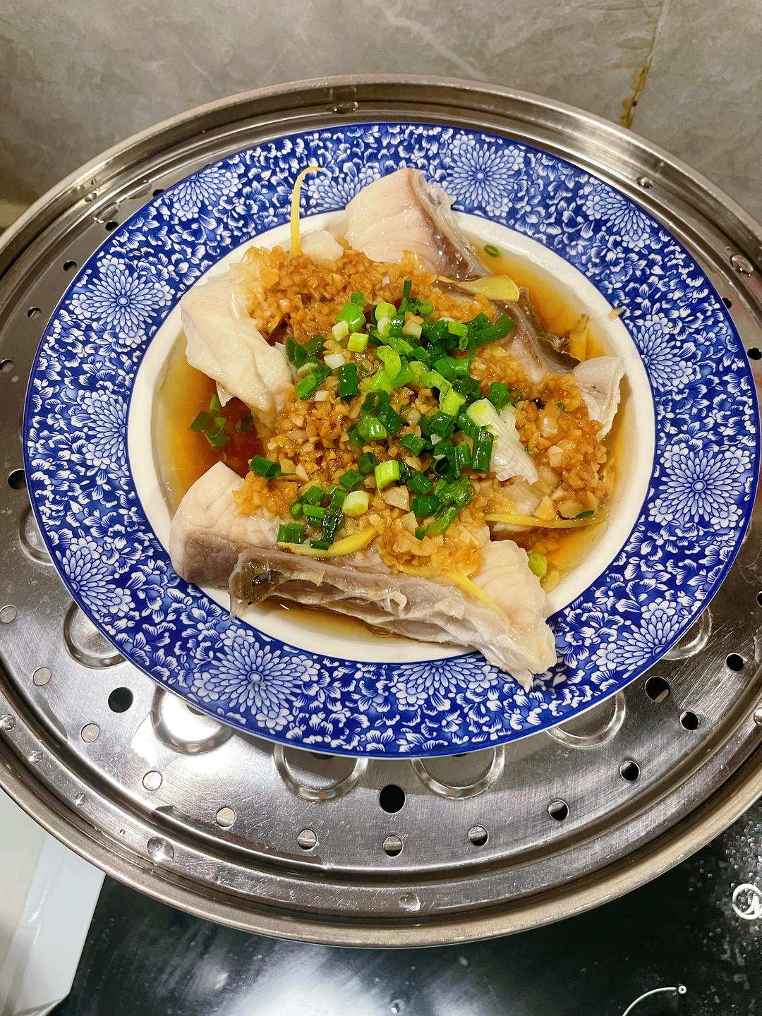 蒜蓉清蒸鱼片